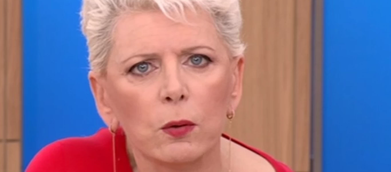 Ε.Ακρίτα κατά Κ.Σημίτη: «Όταν διορίζατε ότι ζούσε κολυμπούσε ανέπνεε - με μόνο προσόν την κομματική ταυτότητα ΠΑΣΟΚ»